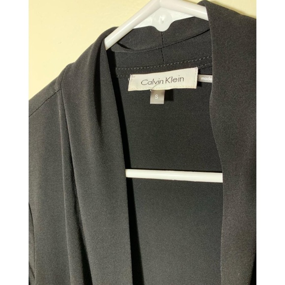 calvin Klein size S - Picture 2 of 4